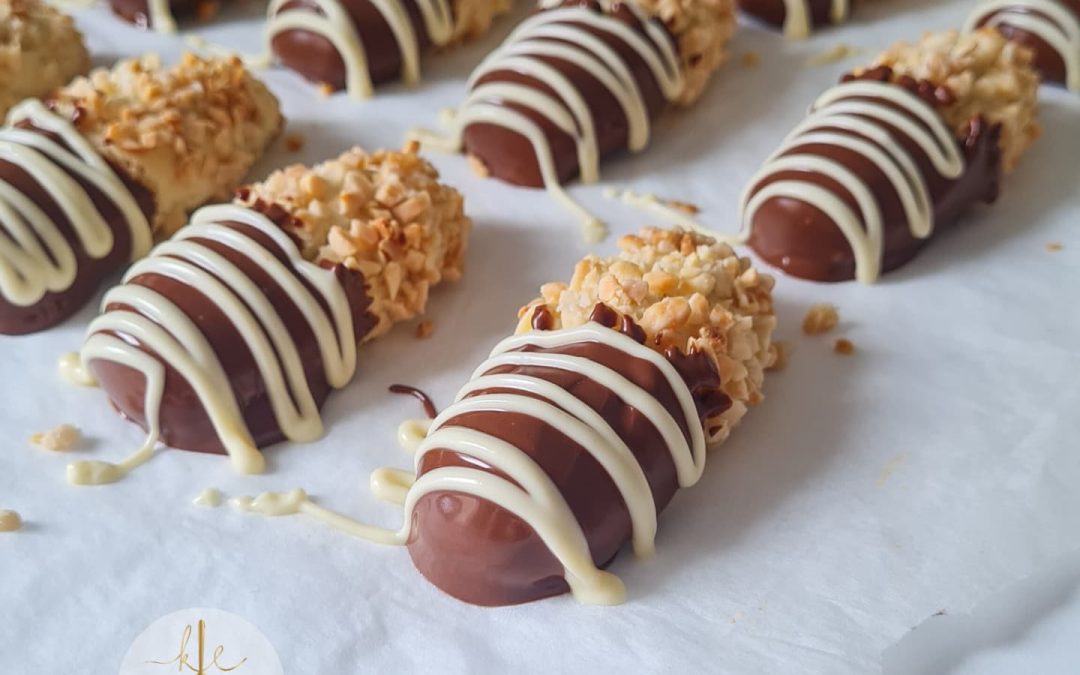 Biscuits amandes chocolat au lait et chocolat blanc